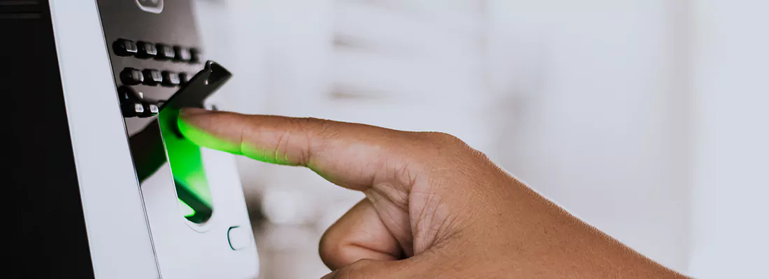 Smart Gate Locks with Remote Access Features in Oviedo, FL