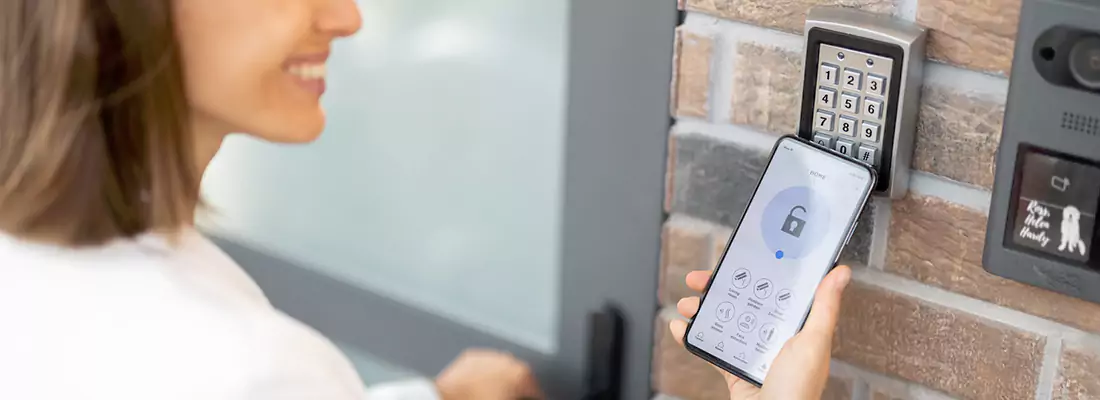 Seamless Integration of NFC Locks with Existing Security Systems in Oviedo, FL